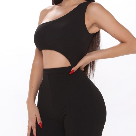Black One Shoulder Jumpsuit - Picture 1 of 3
